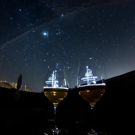 Luxury Bubble Retreat With Private Jacuzzi & Night Sky Views In Segovia, Spain Lyxtält
